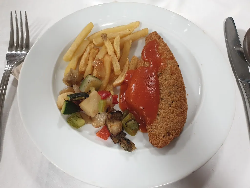 Minsoo Kim_Restaurante Cafeteria Bartos _Almussafes_Bewertung