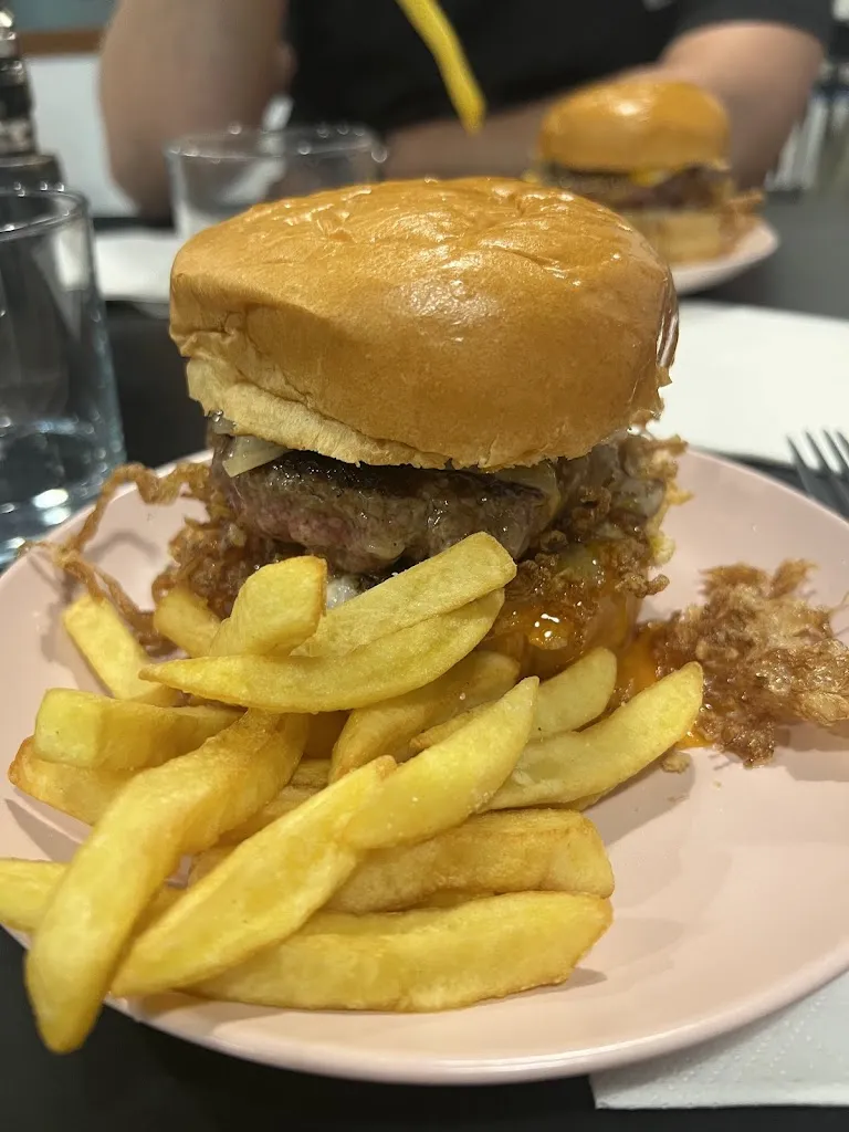 Vicente EC_Birras y tragones _Almussafes_review