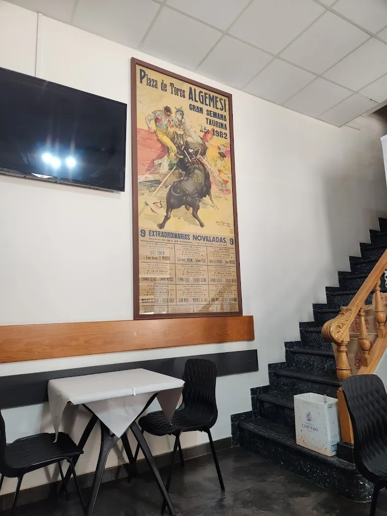 Jhoan J. Castellano_Bar La garrofera_Algemesí_recensione