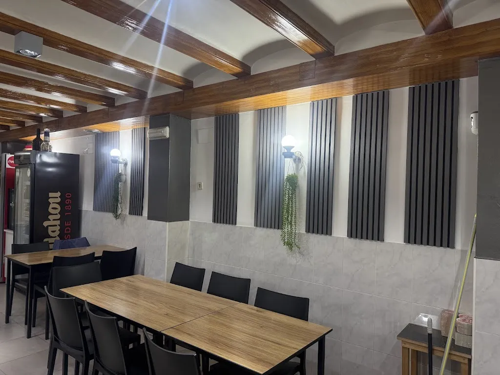 Bar Sariero restaurant in Algemesí