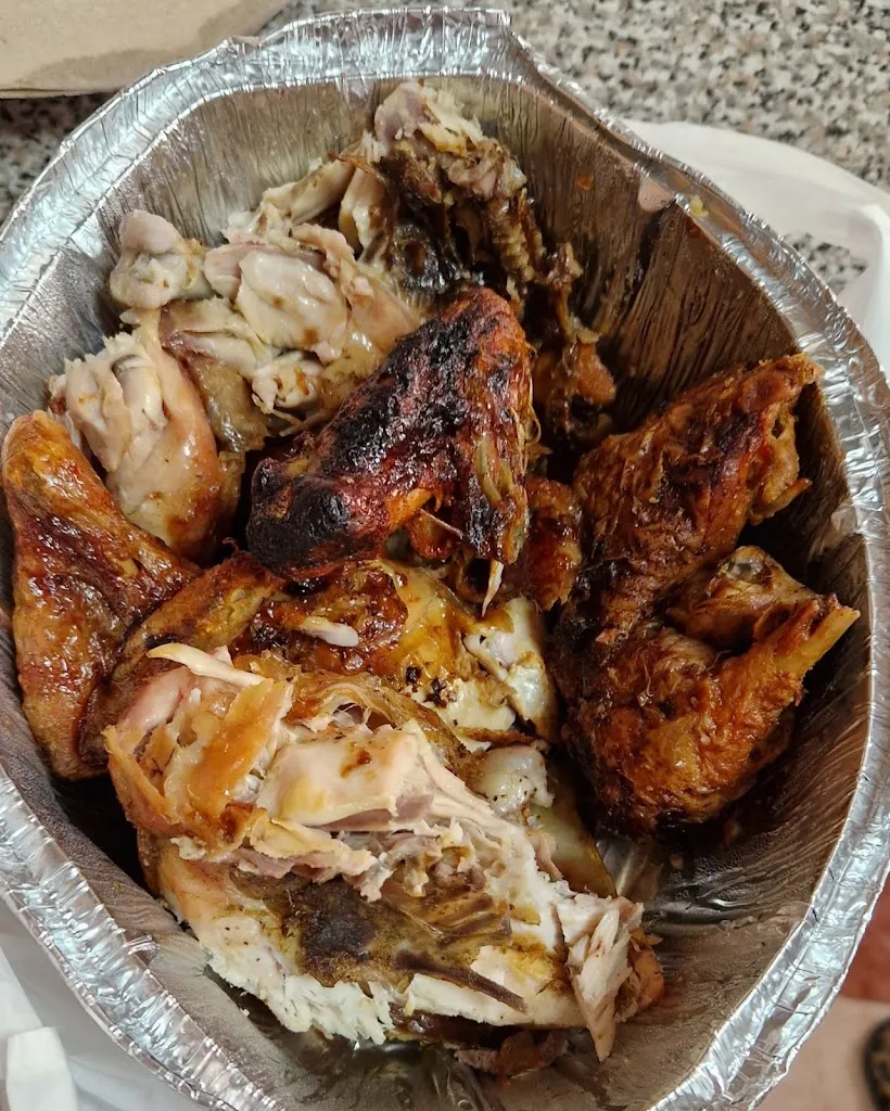 Yasmina Mecheddou Fernández_Vázquez Comidas Para Llevar_Algemesí_review