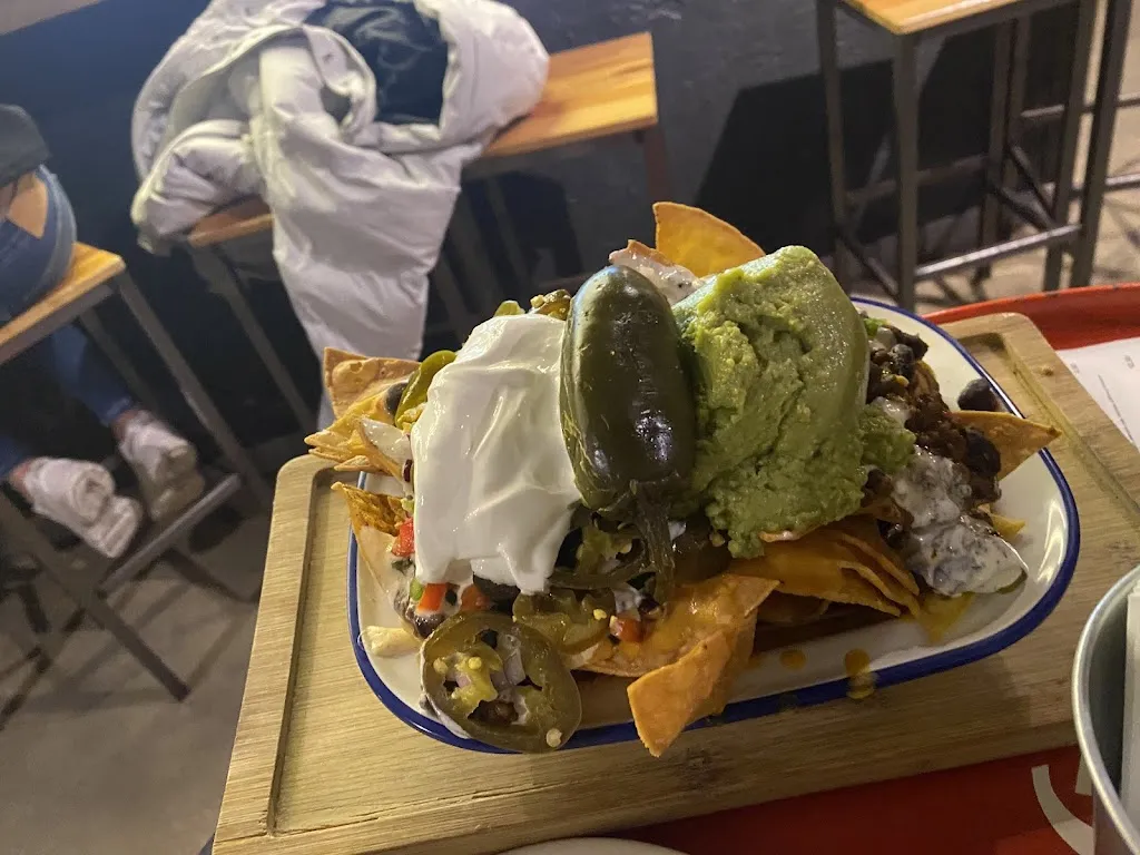 Antonio-Mihai Vasile_El Garaje Bar Alicante_Alicante_review