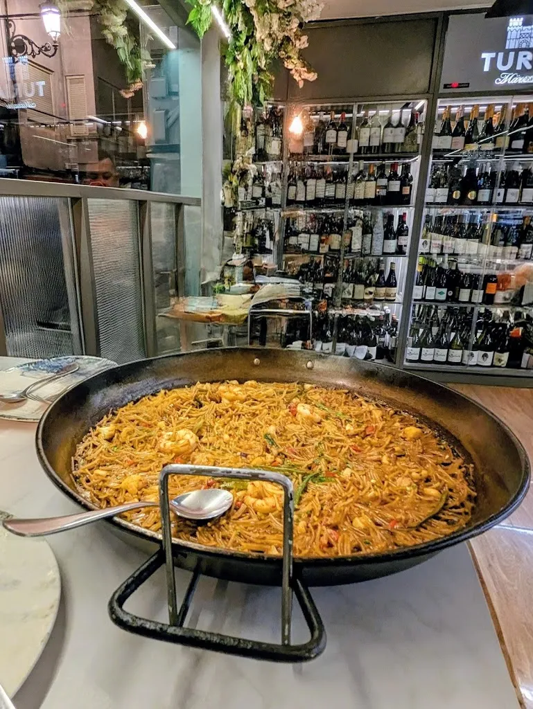 Katelyn Pike_Alma de Barra_Alicante_review