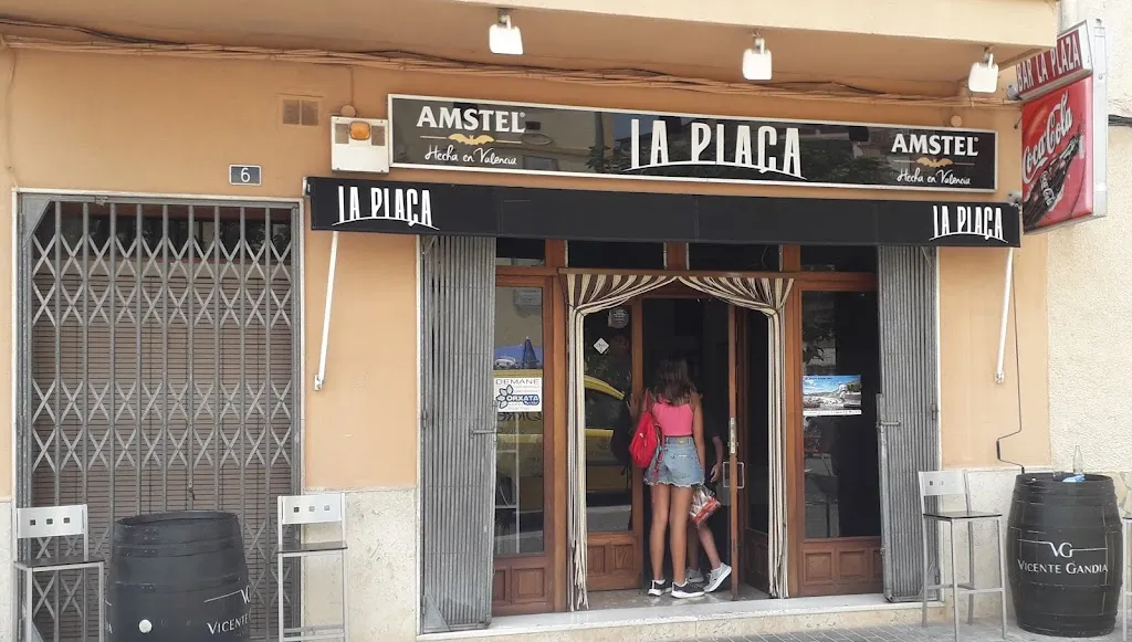 La Plaça restaurant in Antella