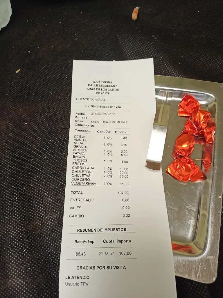 D F_Bar la Piscina Aras de Los Olmos_Aras de los Olmos_review