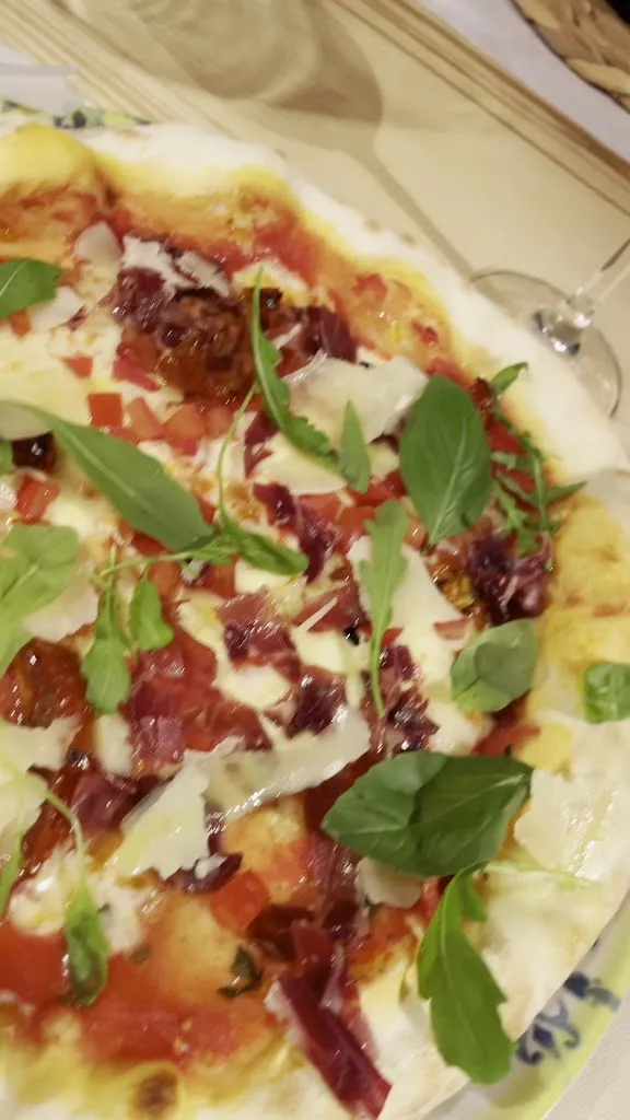 La Mafia se sienta a la mesa_Anna_slider_image_2