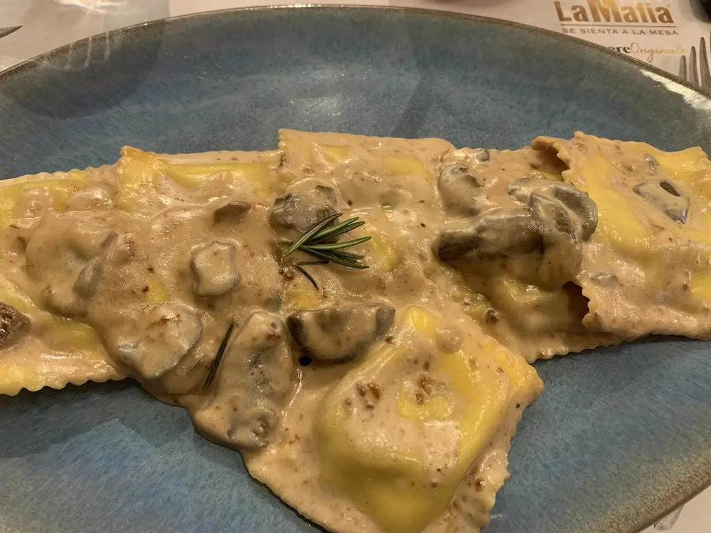 Menu_La Mafia se sienta a la mesa_Anna_immagine_6