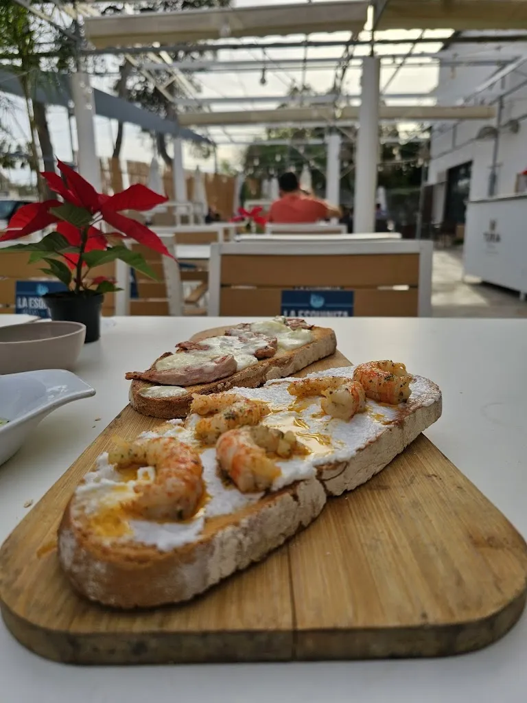 Menu_La Siesta Salines Restaurant & Hostel_Benavites_image_8