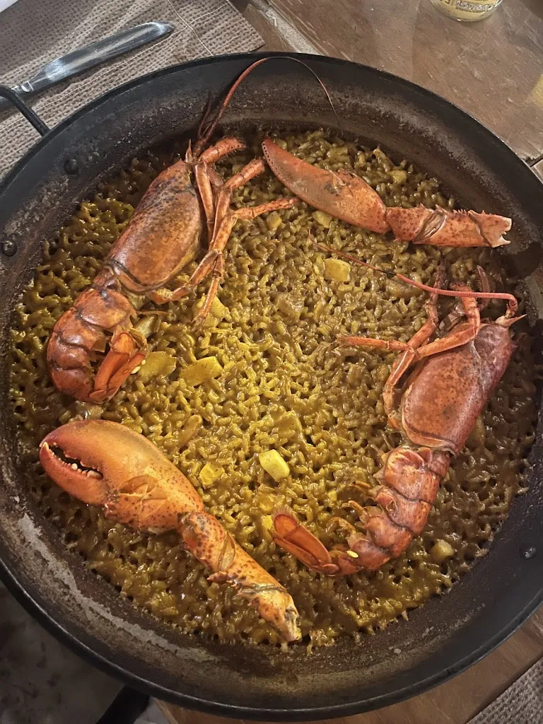 La Siesta Salines Restaurant & Hostel_Benavites_slider_image_2