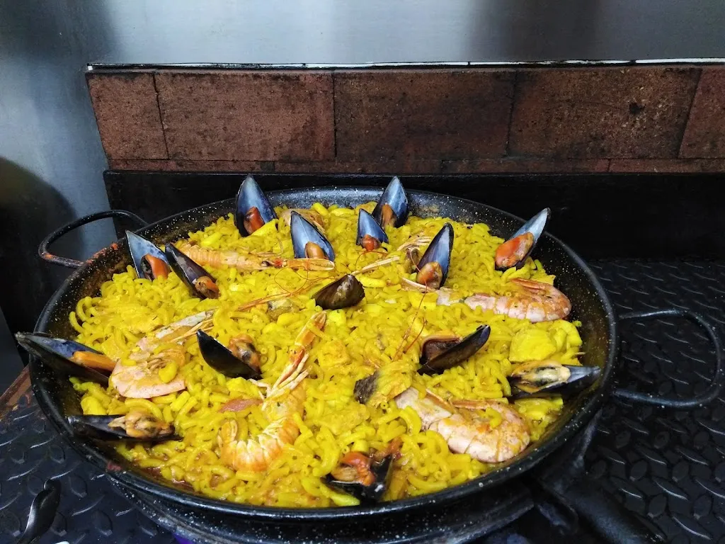 Bar Restaurant La Llar restaurant in Beneixida