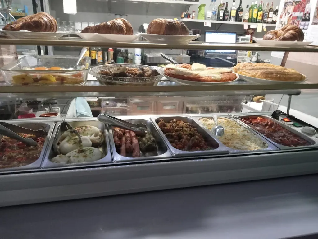 Bar RODA LA MOLA_Beniarjó_slider_image_1