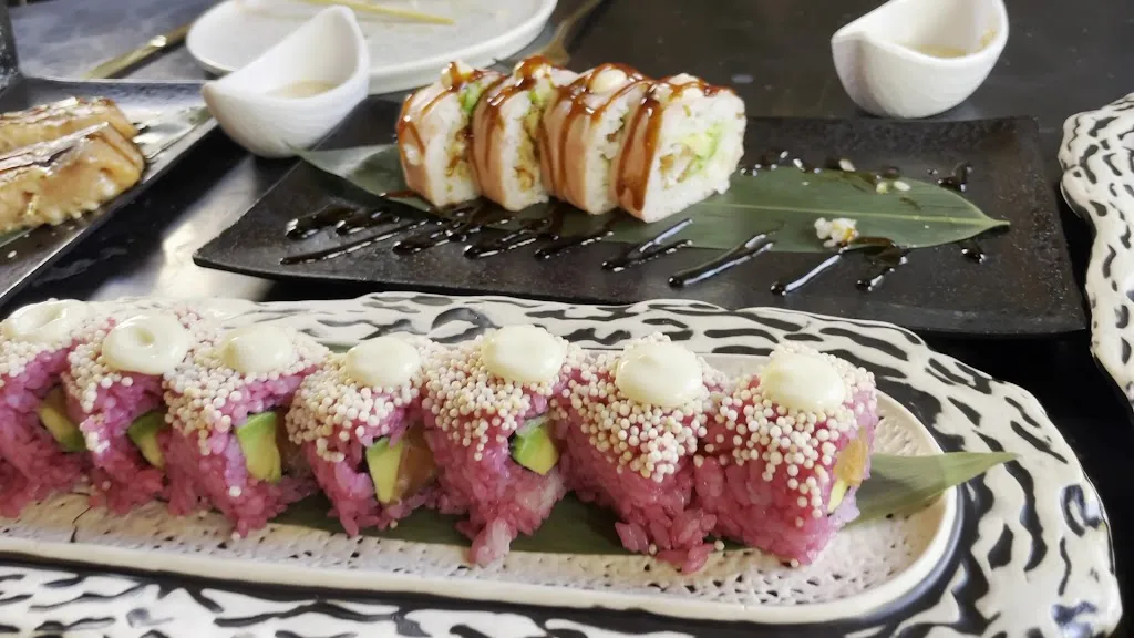 TONBO Asian Food_Alzira_slider_image_2