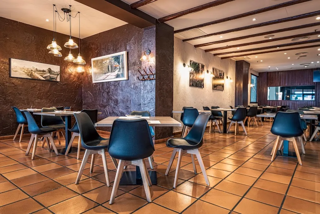 Trespeus Alzira restaurant in Alzira