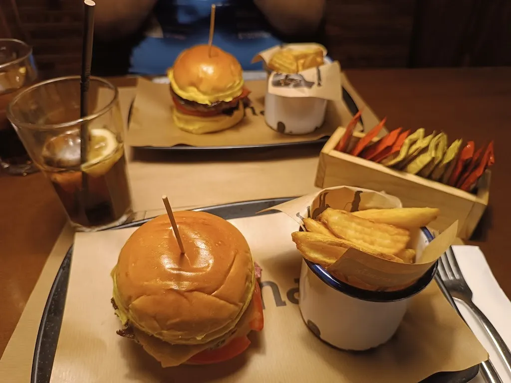 Elena_Republik_Alzira_review