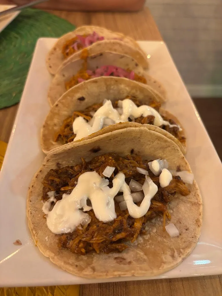 Sara GN_LA MEXICANA taquería_Alzira_review