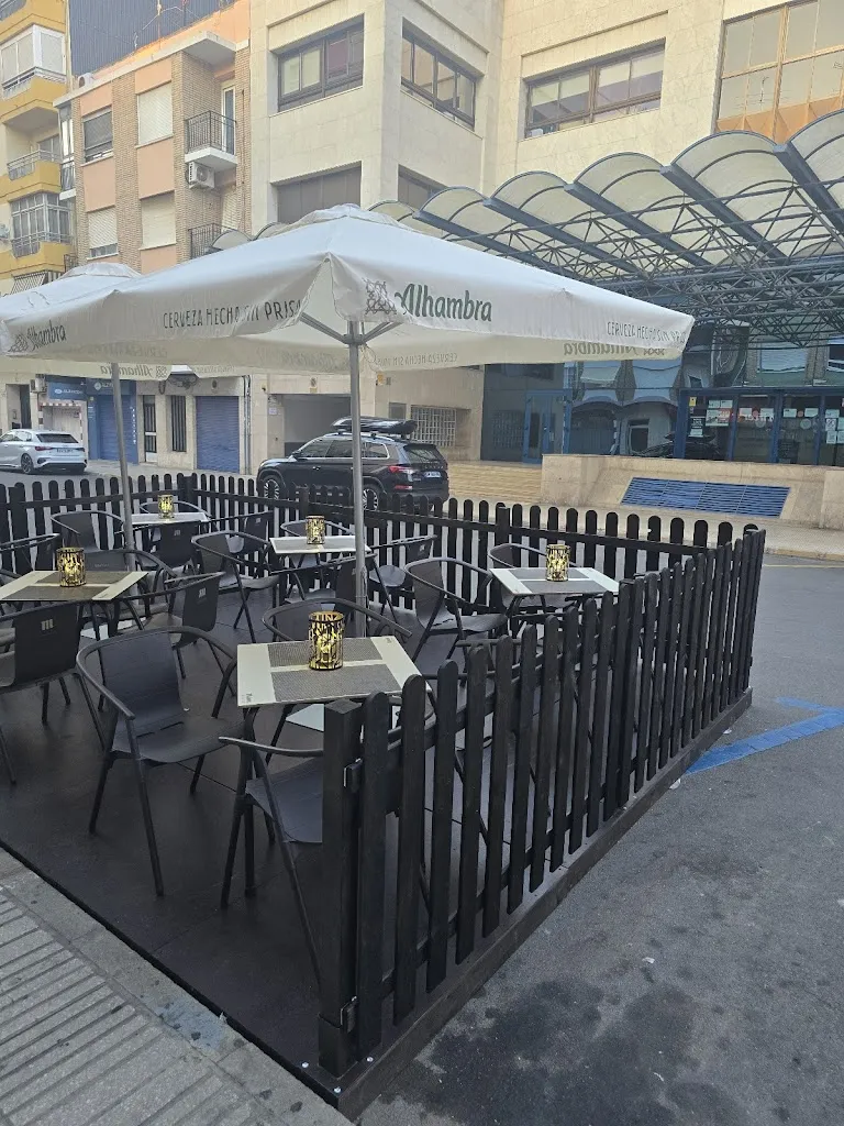 Ddiez restaurante restaurant in Alzira