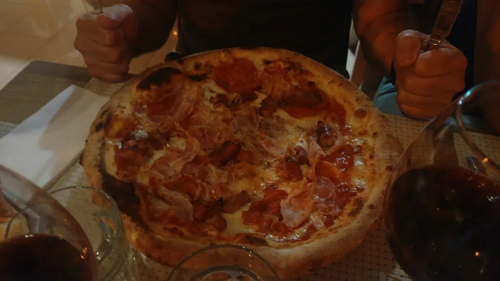 Ian Kennington_La Coppola Pizzeria Italiana_Alzira_review