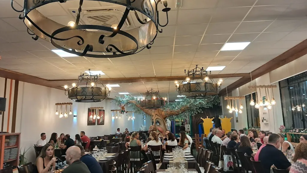 La casa de los duendes / La Gallera_Alzira_slider_image_3