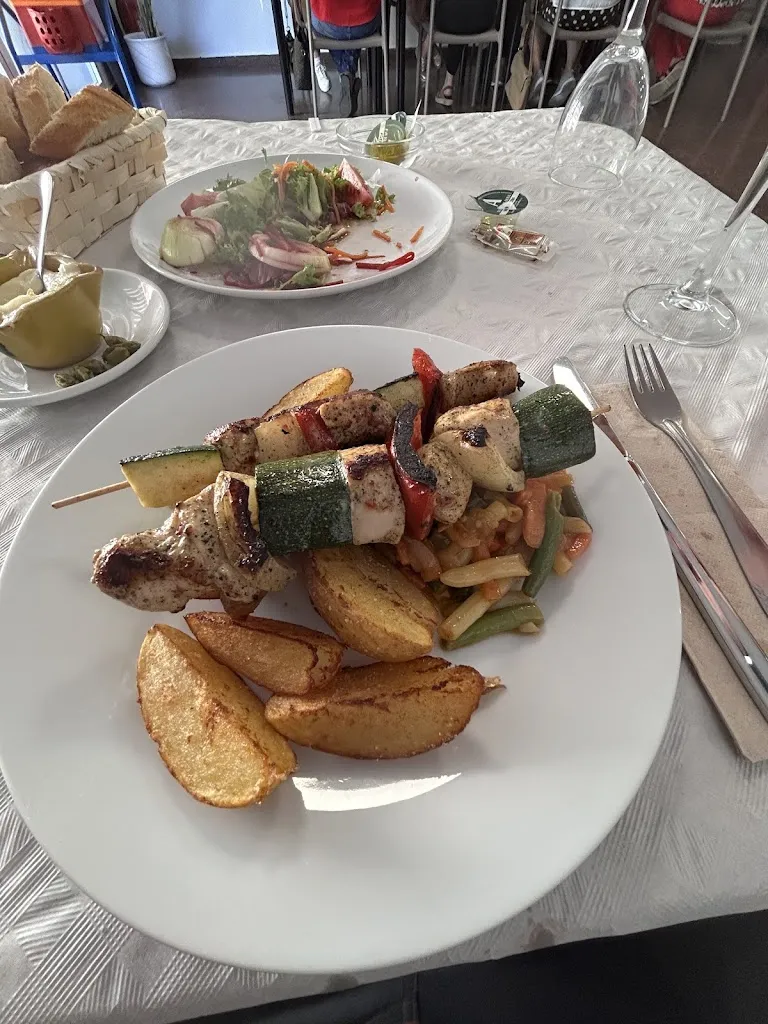 Bar Beniatjar_Beniatjar_slider_image_1