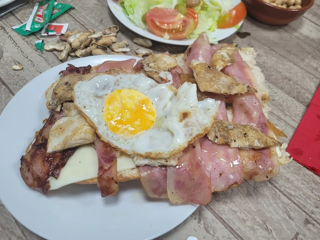 Vicent Ibáñez_Bar Restaurant Alexis_Benifairó de la Valldigna_review