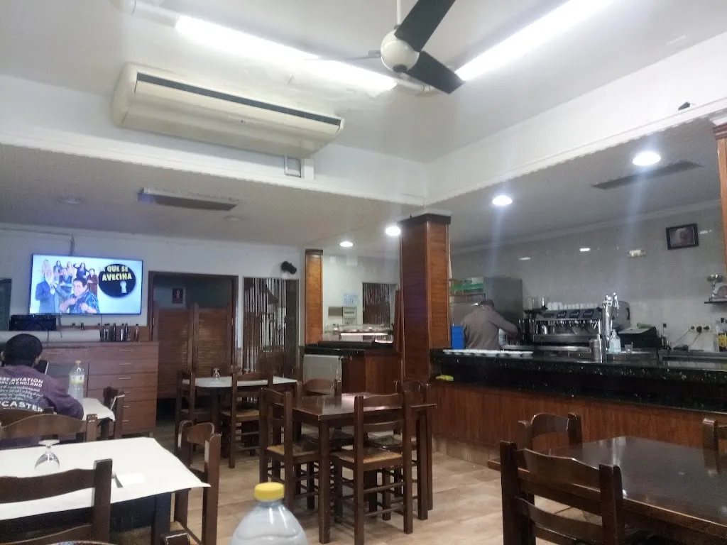 Bar Restaurant Alexis restaurant in Benifairó de la Valldigna