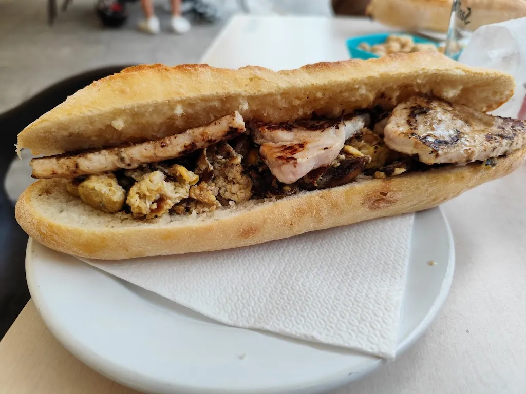 Café Bar la Mutual_Benifairó de les Valls_slider_image_3