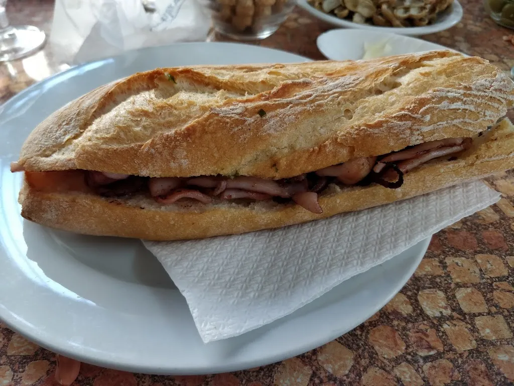 Ezequiel Cano_Bar Alfredo_Benifairó de les Valls_review