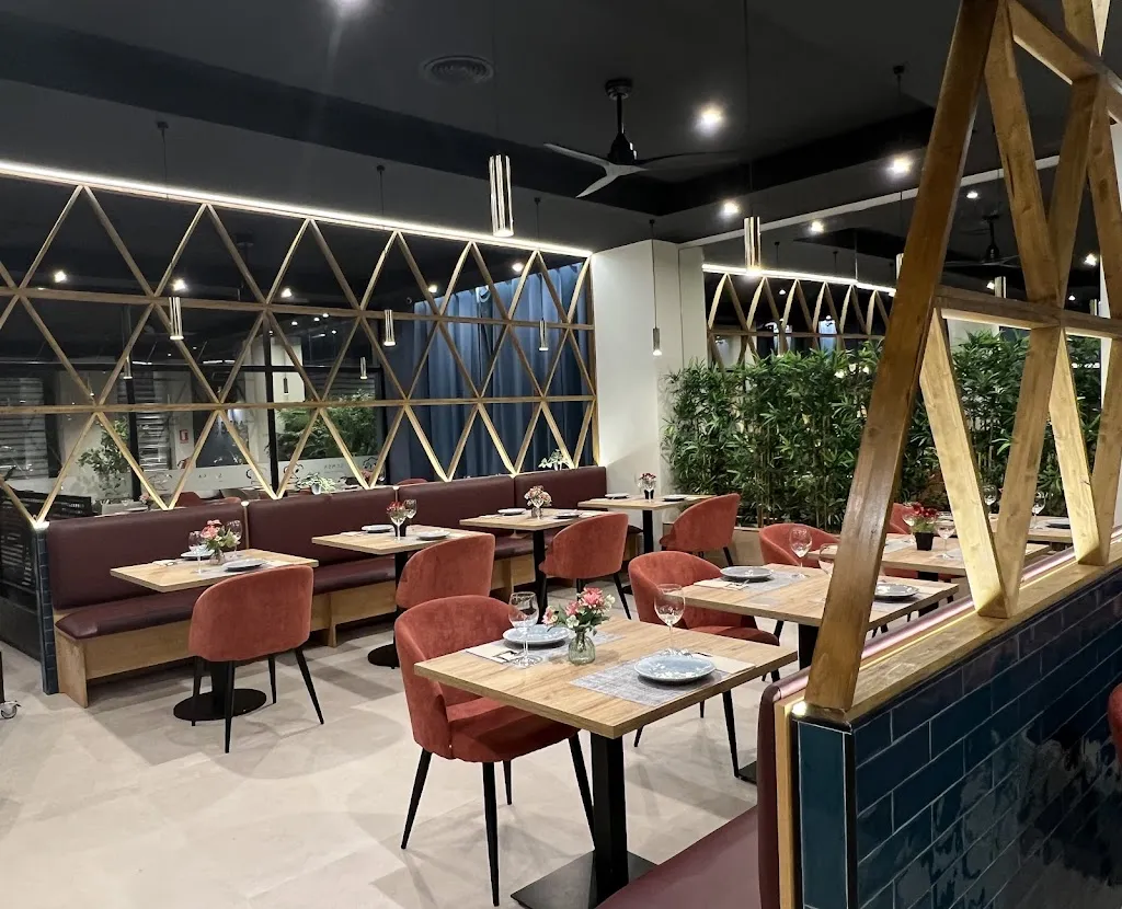 SEMSA Restaurante restaurant in Benetússer