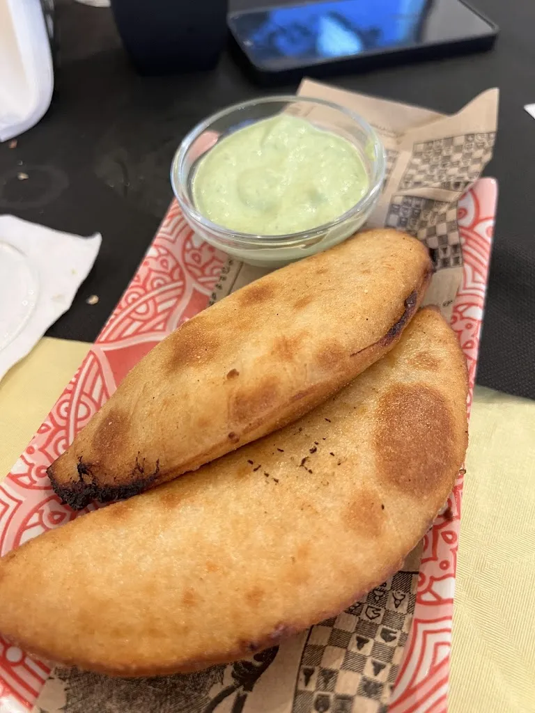 Atenas González_Restaurante No Te Prives_Benetússer_review