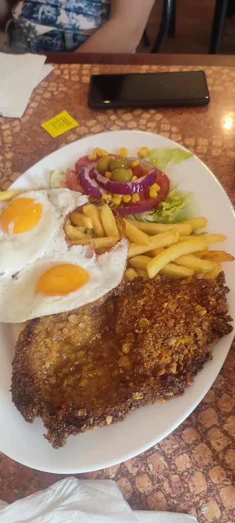 Claudia Tiberio_Restaurante No Te Prives_Benetússer_review