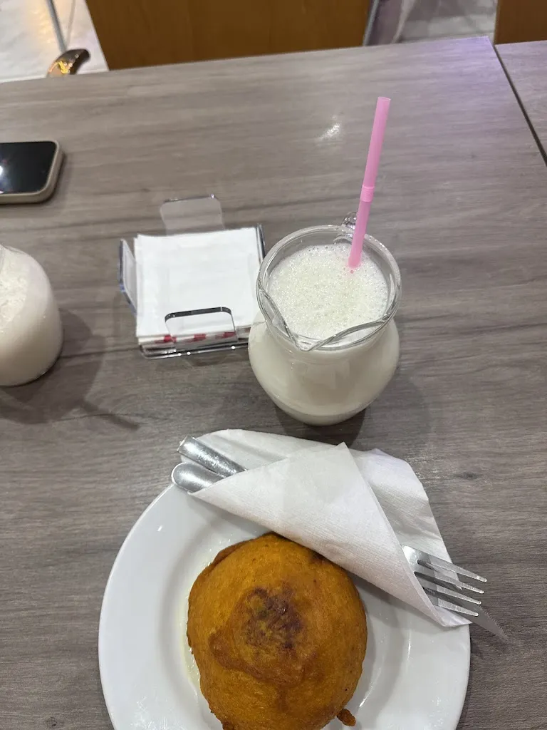 Jhan carlos De jesus_El encanto de coffeepan_Benetússer_review