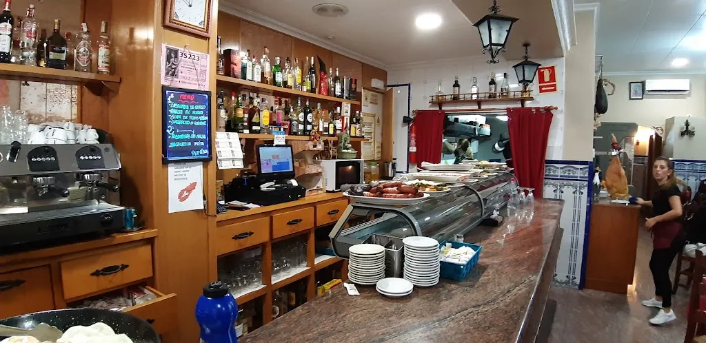 Bar Casa Eloy restaurant in Benetússer