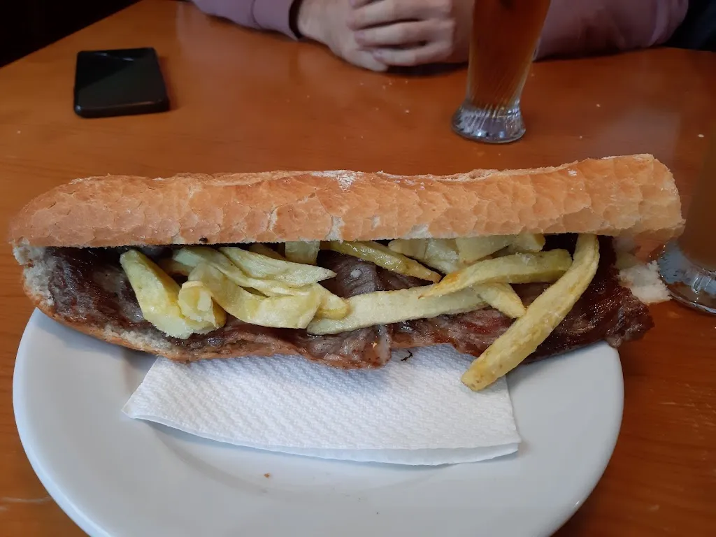 Menu_Cervecería al punto_Benetússer_image_6