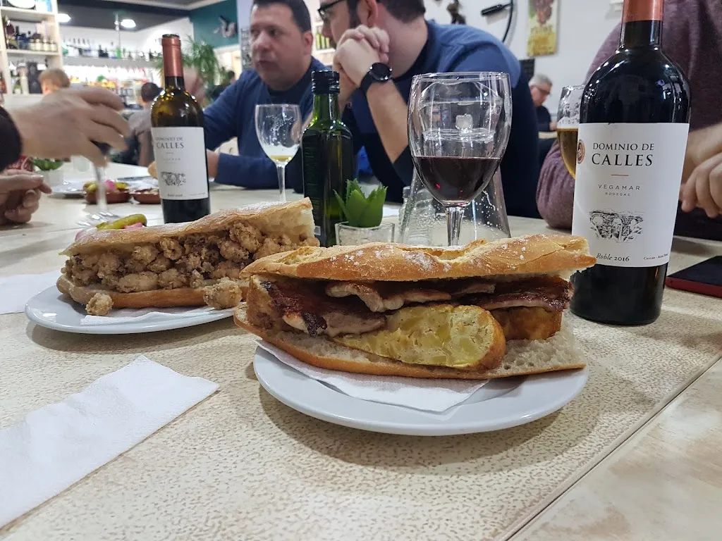 Menu_Bar casa Daniel_Benetússer_image_6