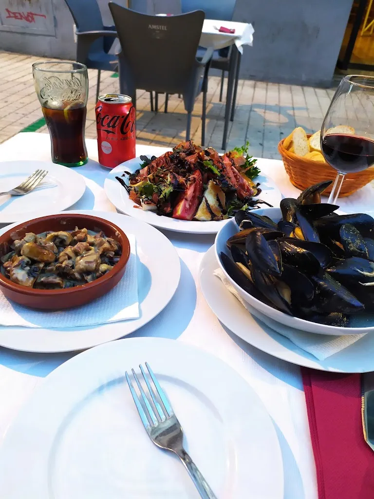 Menu_MARTIN POLIDEPORTIVO_Benetússer_image_2