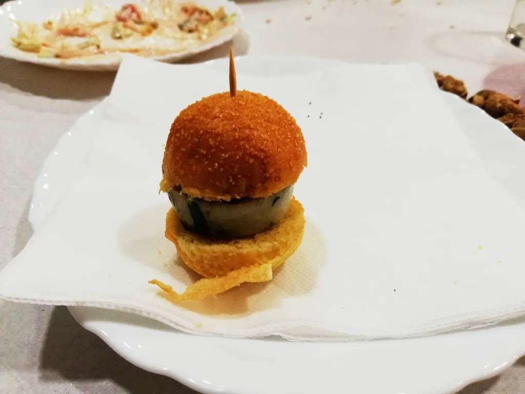 Restaurante Nueva Avenida restaurant in Benetússer