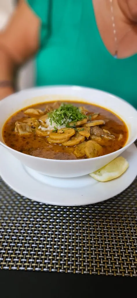 Devin VW_Bar-Restaurante El Puchero._Pulpí_review