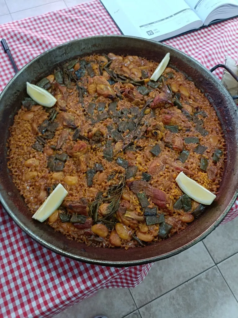 Menu_Comidas caseras para llevar. El Corralet._Benetússer_image_6