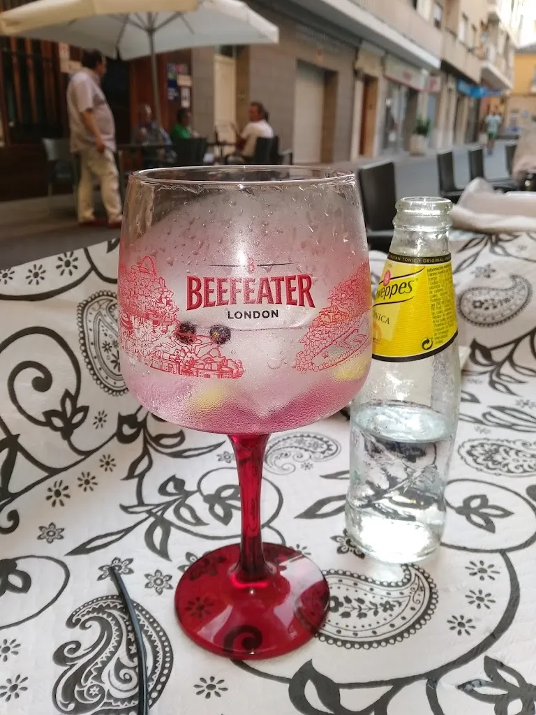 Menu_Bar Royalti_Benigànim_image_9