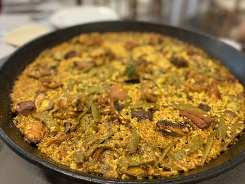 J Med_Restaurante Levante Benisanó_Benisanó_review