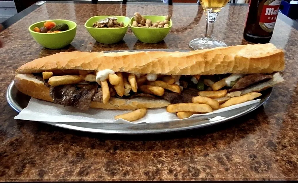 Bar restaurante Llorens restaurant in Benisanó