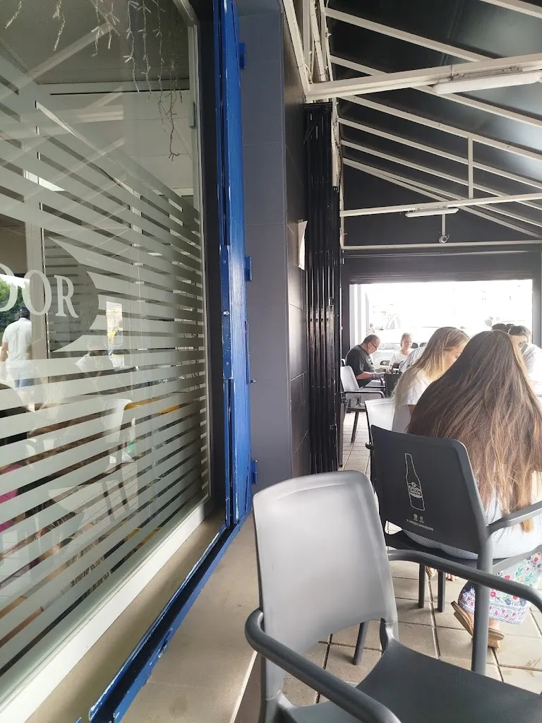 Santiago Almerich_Asador pekes_Benaguasil_recensione