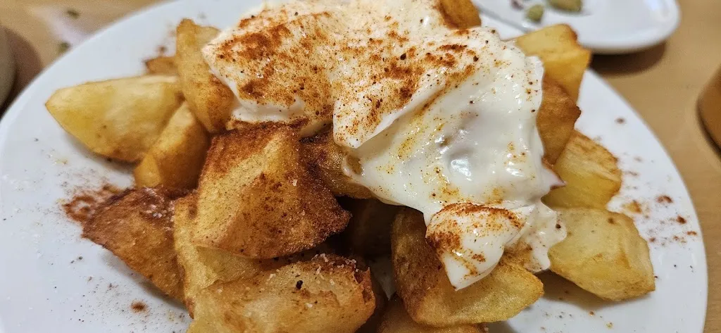 Lucia Llano_Cafeteria Restaurant L'Ermita_Benaguasil_review