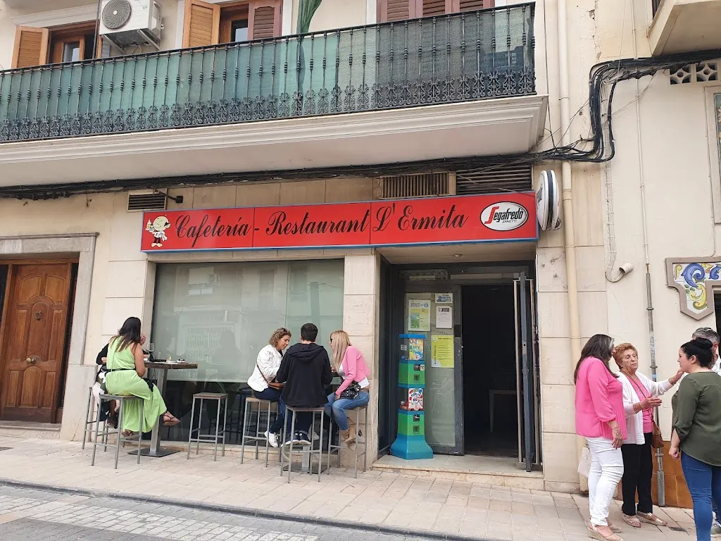 Cafeteria Restaurant L'Ermita restaurant in Benaguasil