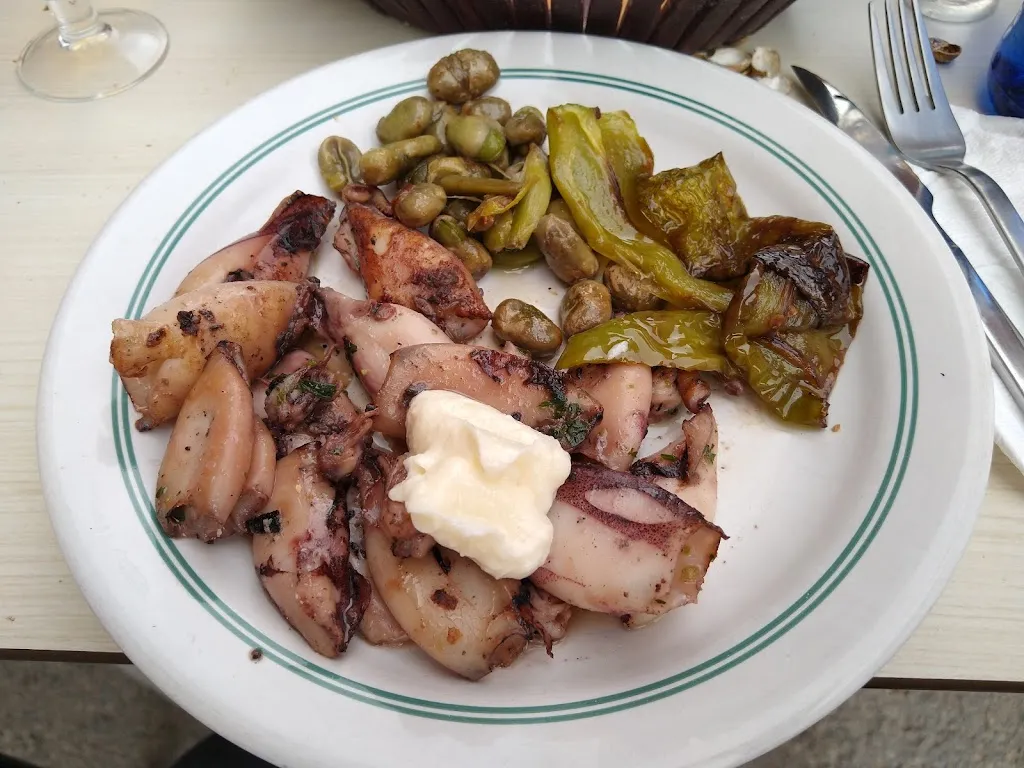 Juanvi Hoyos_Bar restaurante mai calles_Benaguasil_review