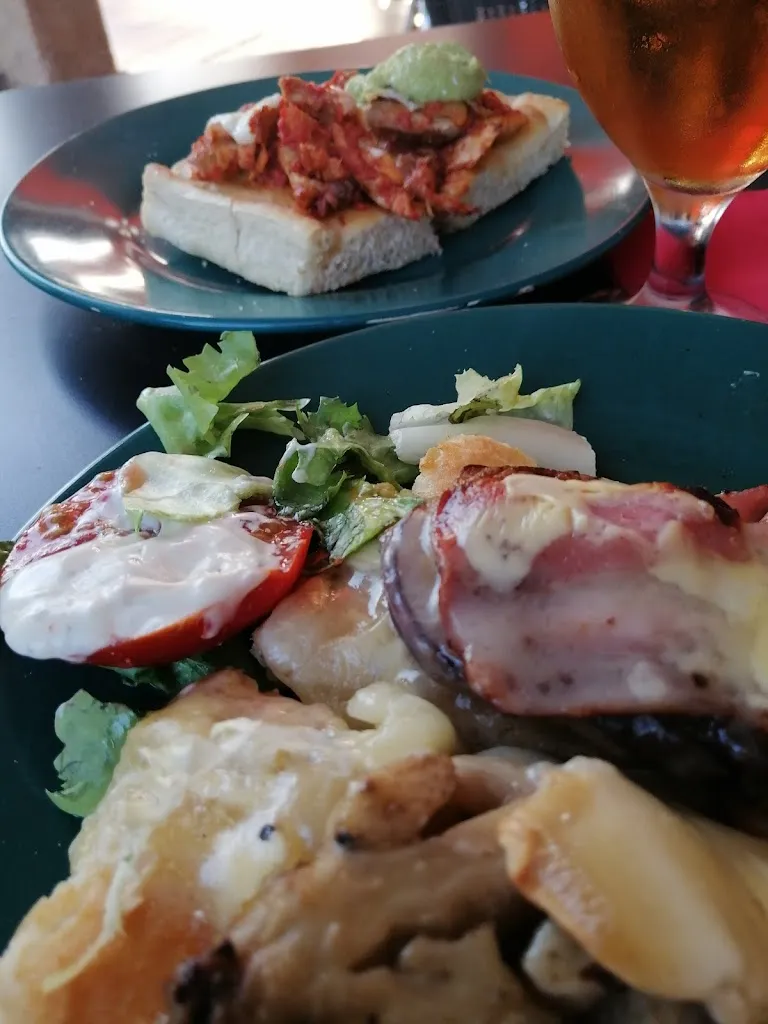 Jose Veritas_Club urbanitzacio Vall del turia_Benaguasil_review