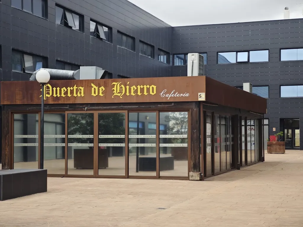 Cafetería Puerta de Hierro_Beniparrell_slider_image_2