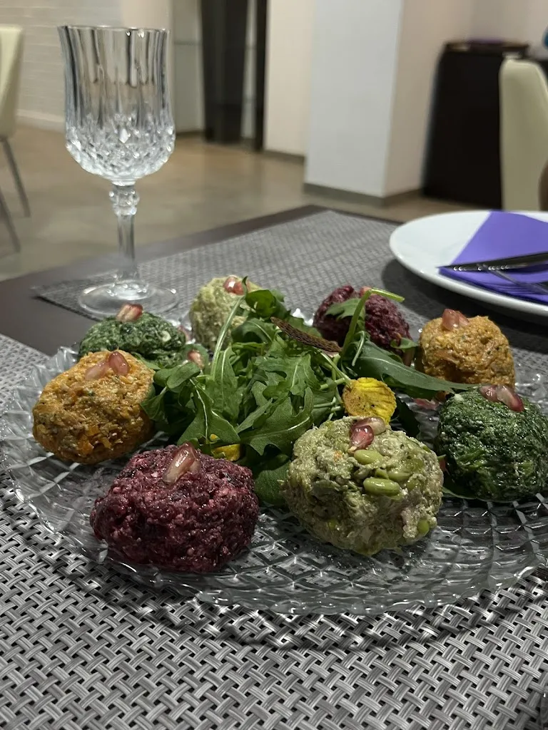 Smirnova Maria_Restaurante Nino_Beniparrell_review