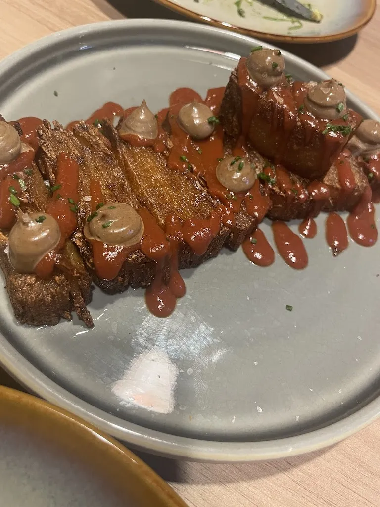 Anya Lorenzo_La Reserva Benicàssim - restaurante de tapas mediterráneas y vinos_Benicàssim_review