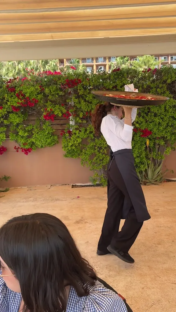 the_freedom_traveler Helena_Club Palasiet_Benicàssim_review